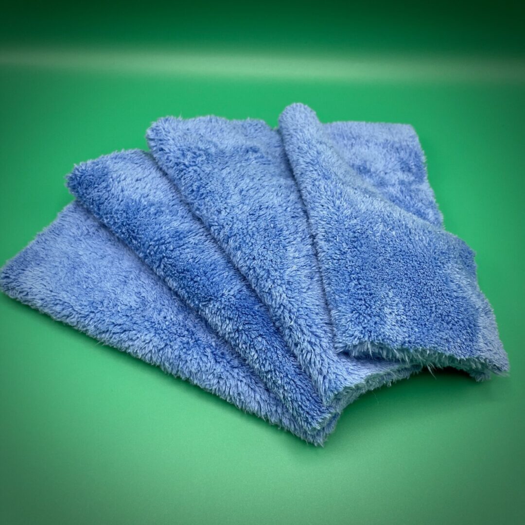 Premium mini detailing towel, Mini edgeless detailing towel